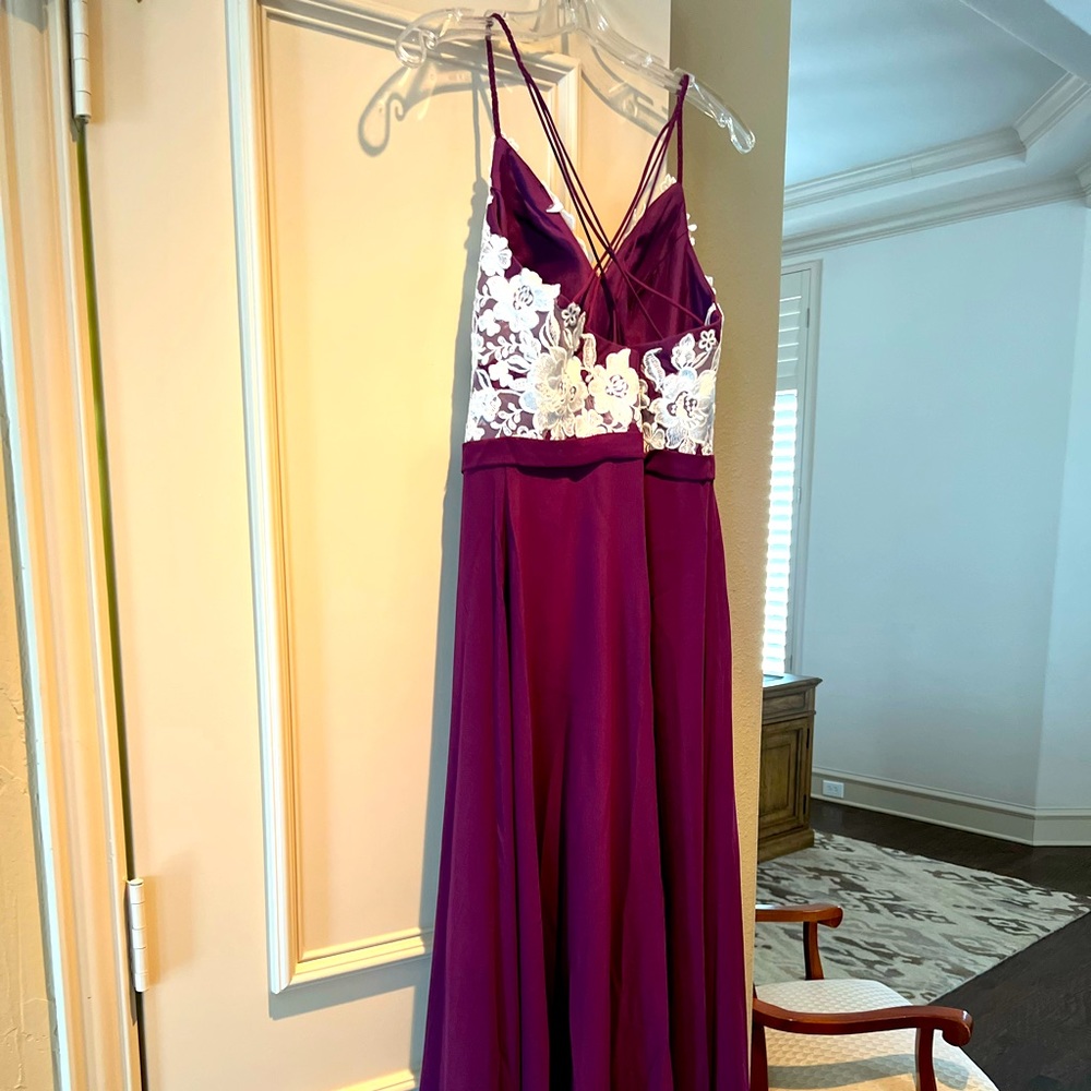 A-Line V-Neck Floor-Length Chiffon Lace dress with split front in grape